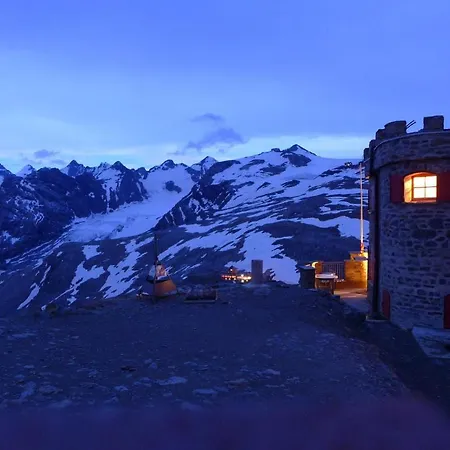 Rifugio Garibaldi Hotel