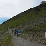 Rifugio Garibaldi מלון מעבר סטלביו