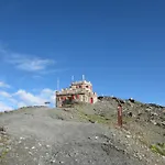מלון Rifugio Garibaldi מעבר סטלביו