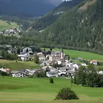 Rifugio Garibaldi מלון מעבר סטלביו
