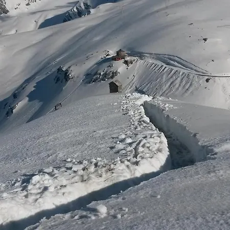 Szálloda Rifugio Garibaldi *